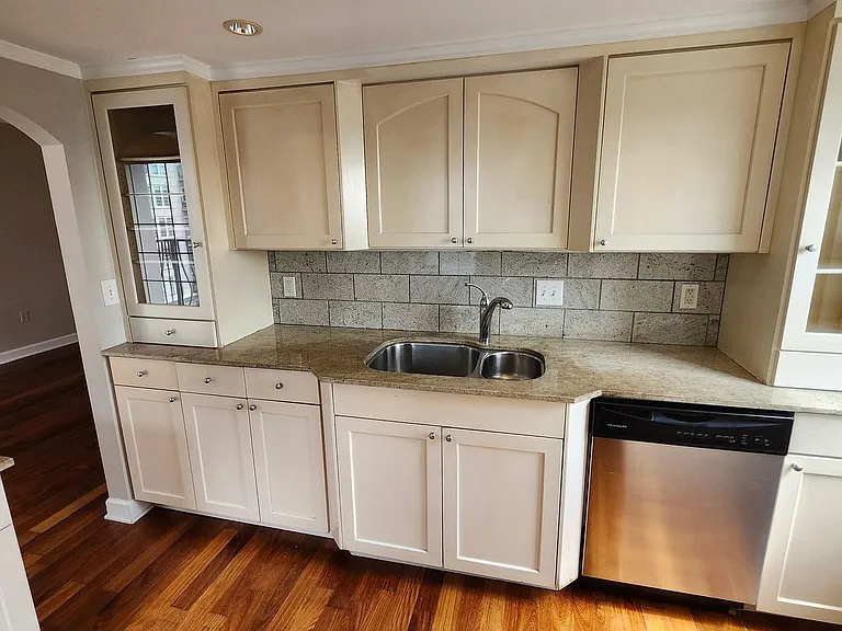 199 14th St NE #1105 — Photo 9