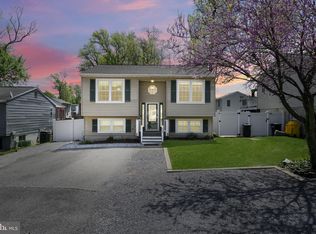 609 Waterview Dr, Baltimore, MD 21226
