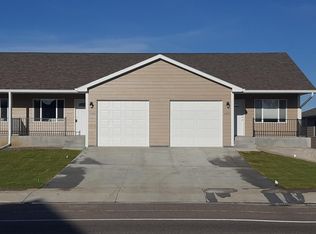 2083 Lake Hills Dr, Billings, MT 59105