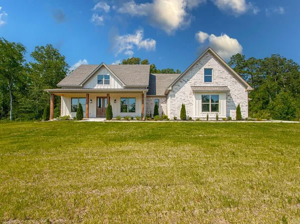 109 Shepherd Loop Dr, Arkadelphia, AR 71923