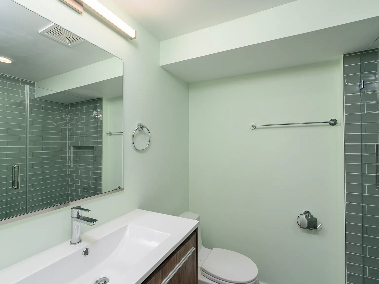1 bed, 650 sqft, $1,600 — Photo 2