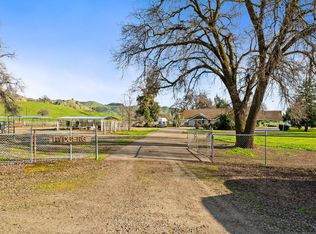 39500 Millwood Drive #c, Woodlake, CA 93286