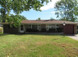 9922 Norwich Dr, Saint Louis, MO