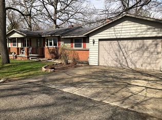 9900 Sedlock Ave, White Lake, MI