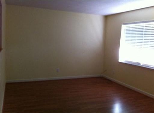 2nd image of 652 Cypress Dr