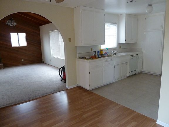 kitchen to family room