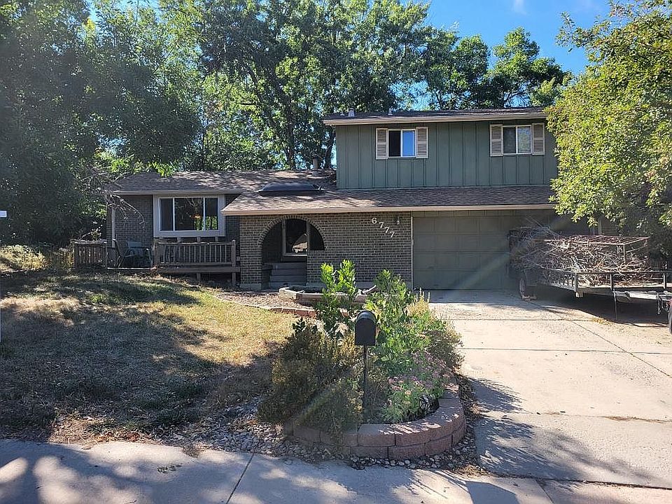 2nd image of 6777 Vivian St
