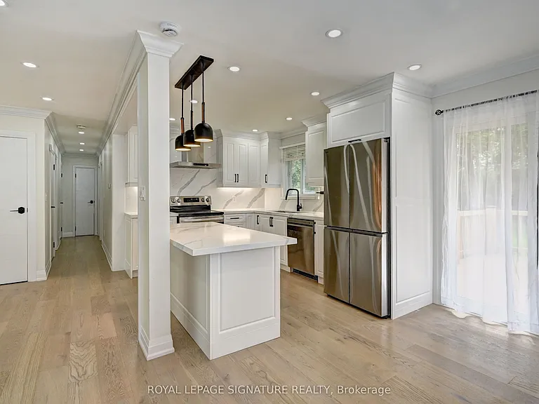 240 Stonybrook Dr — Photo 19