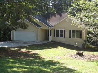 1543 Oakleaf Dr, Auburn, GA 30011