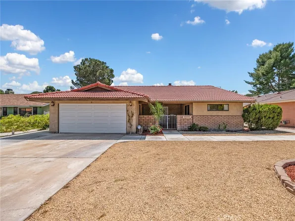 15163 Tournament Dr, Helendale, CA 92342