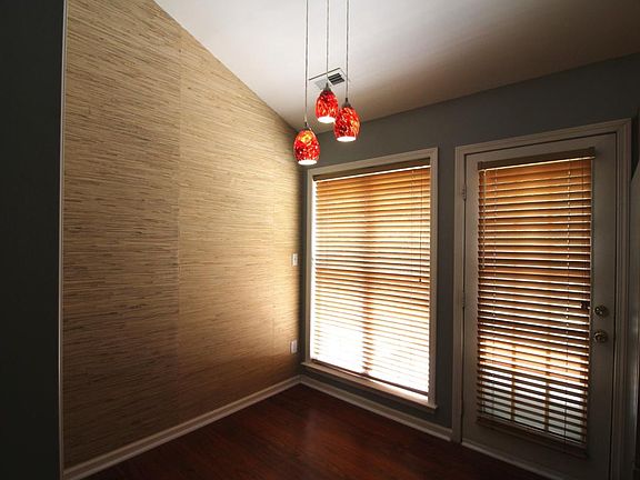 The kitchen dining nook...