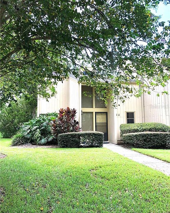 1st image of 44 Aspen Dr #44