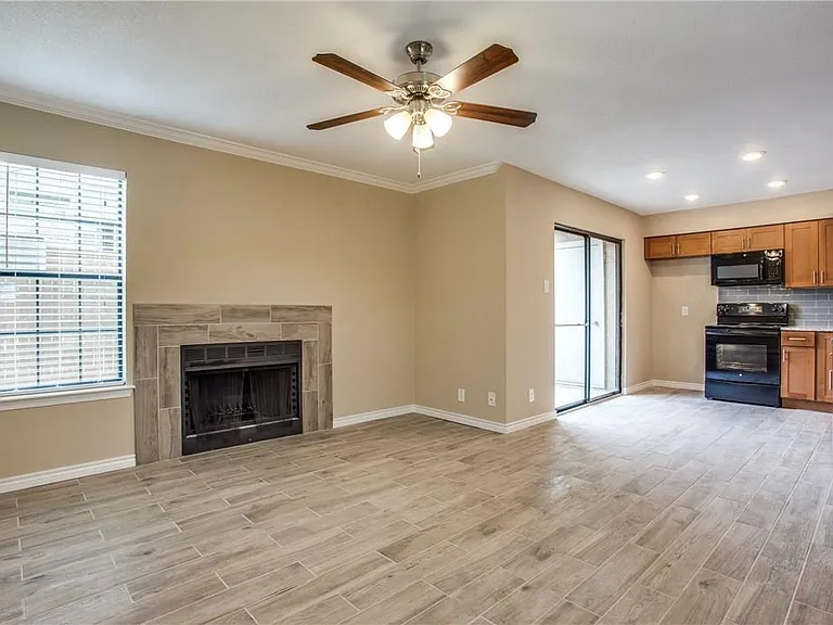 4748 Old Bent Tree Ln #401 — Photo 5