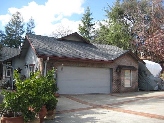 3rd image of 800 Quail Glen Ct