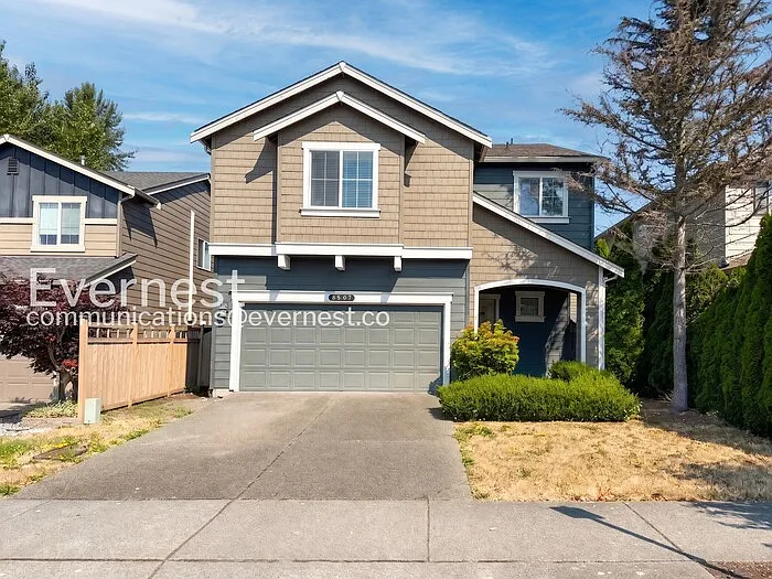 8507 12th St SE