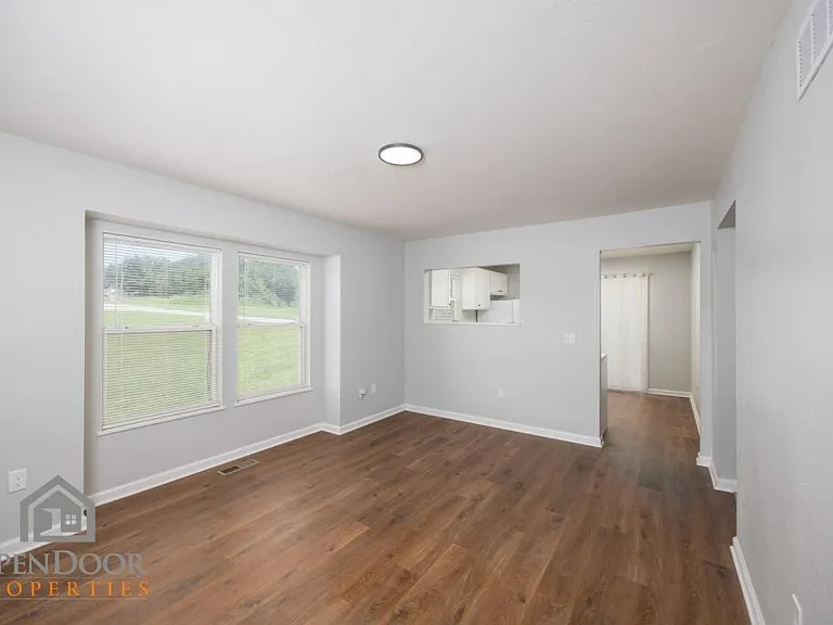7138 Splitlog Cir — Photo 10