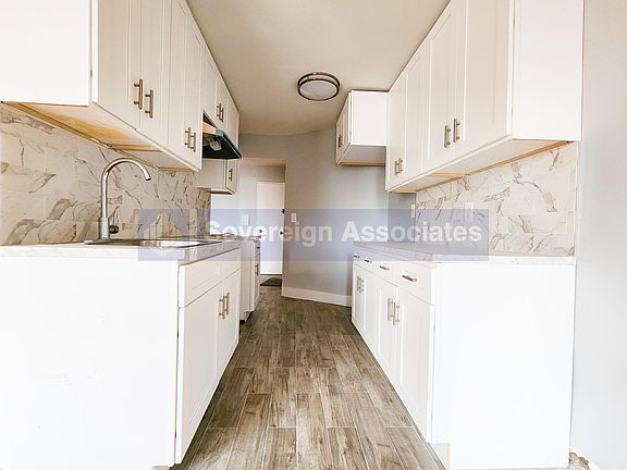 3rd image of 525 Riverdale Ave #2S