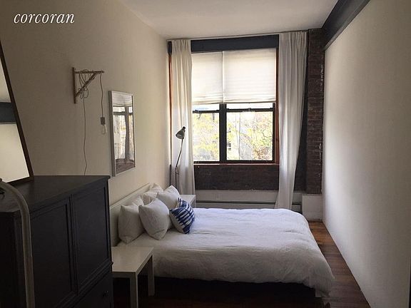 4th image of 13 Lexington Ave APT 7