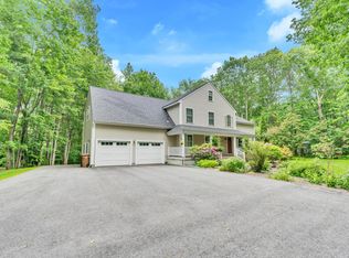28 Vines Rd, Saco, ME 04072