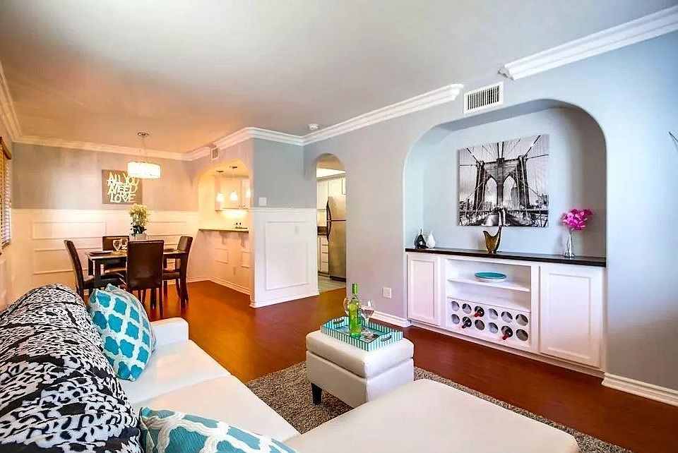 1st image of 2768 B St