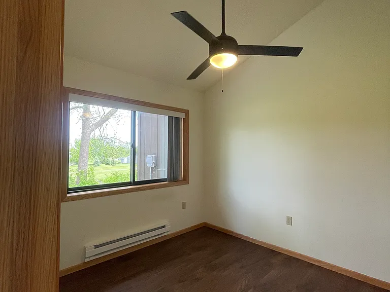 505 Chicago Ave #105 — Photo 4