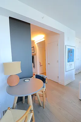 Rented by Compass | media 11