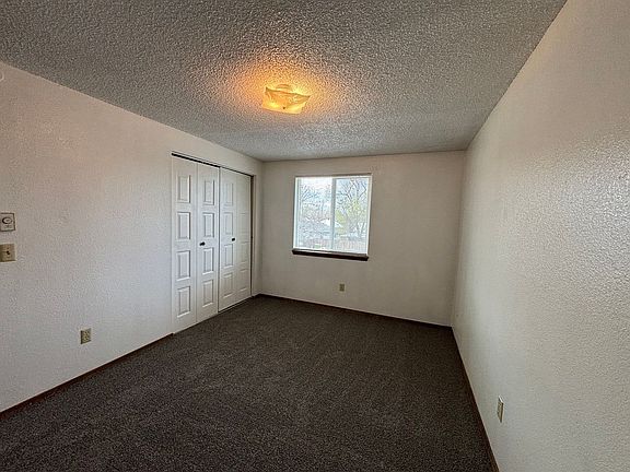 4th image of 423 E Dunn St APT 3