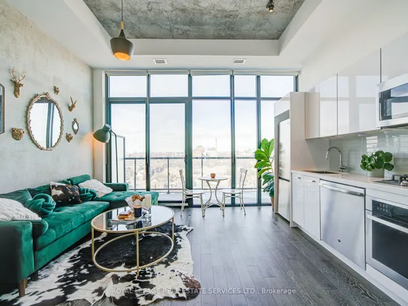 608 Richmond St W #1311, Toronto, ON M5V 0N9