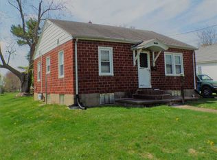 420 S Grove St, Odon, IN 47562