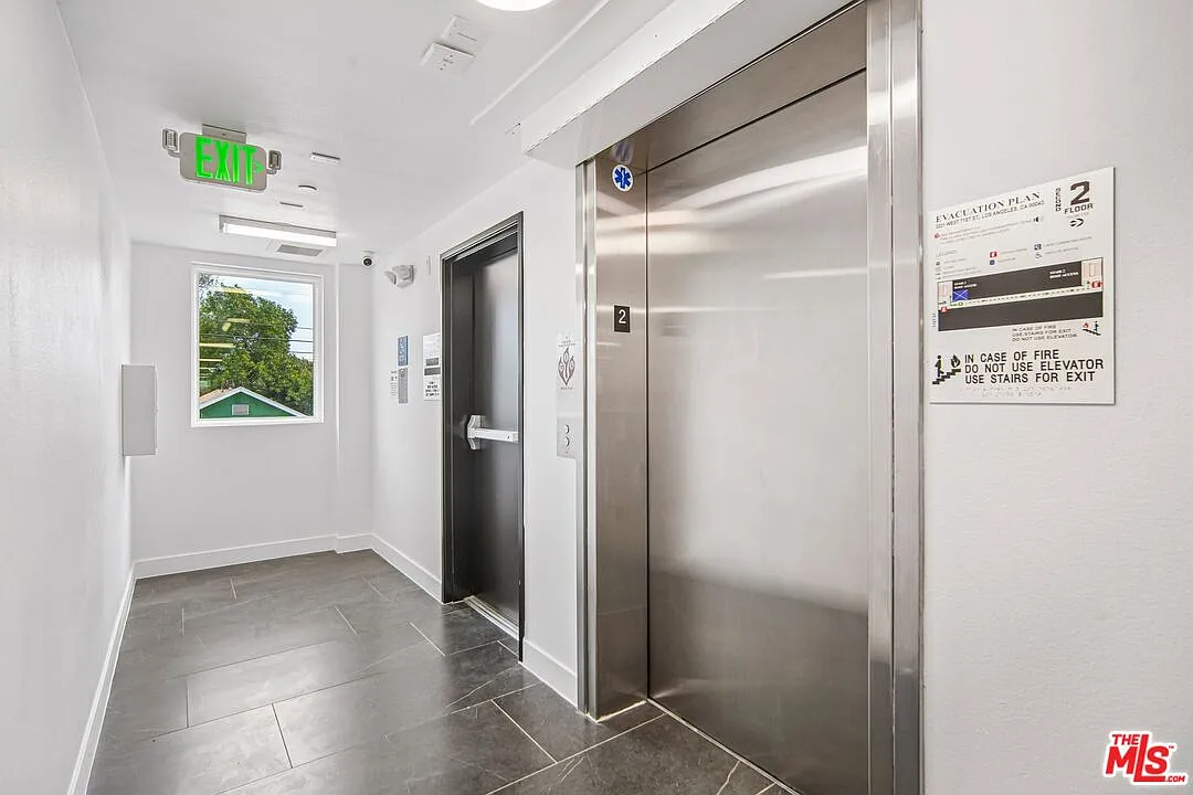 1 bed, 1.0 bath, 405 sqft, $2,000 — Photo 2