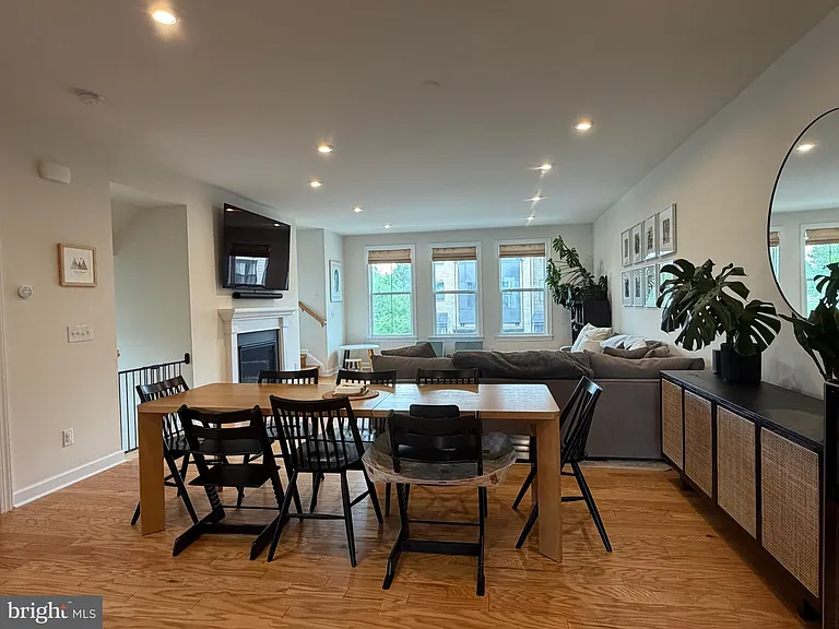 8120 Bock Farm Pl — Photo 7