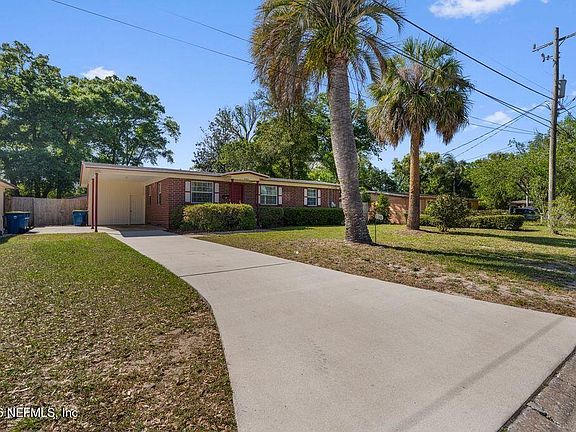 3rd image of 2306 RED OAK Drive