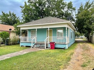 419 W 1st St, Freeport, TX 77541