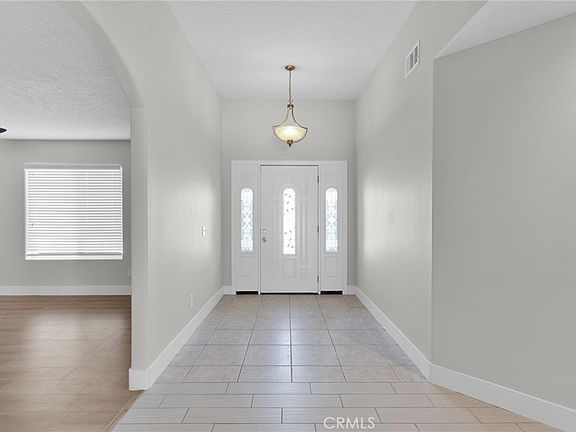 5th image of 17389 Central Rd