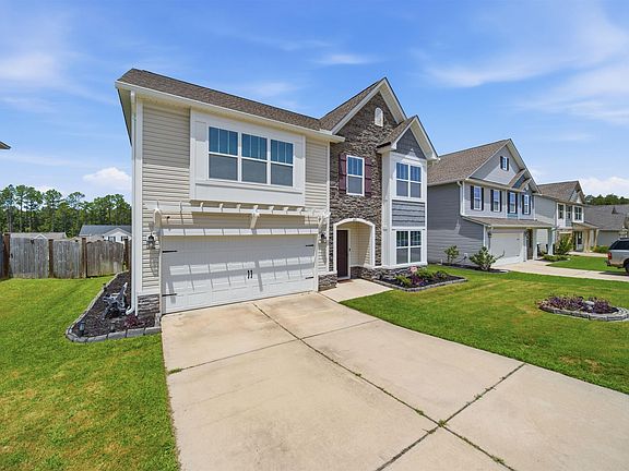 3rd image of 647 Cheehaw Ave