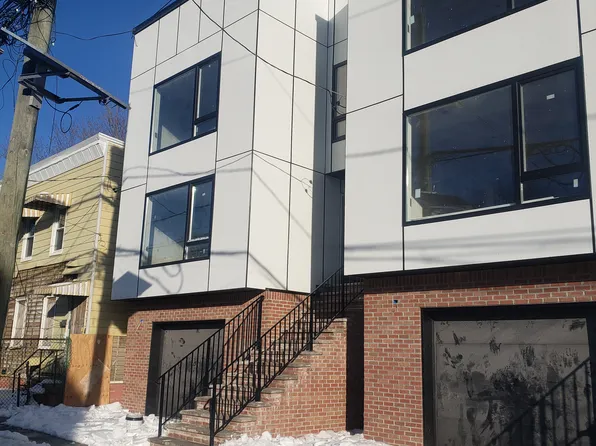 408 S 8th St, Newark, NJ 07103