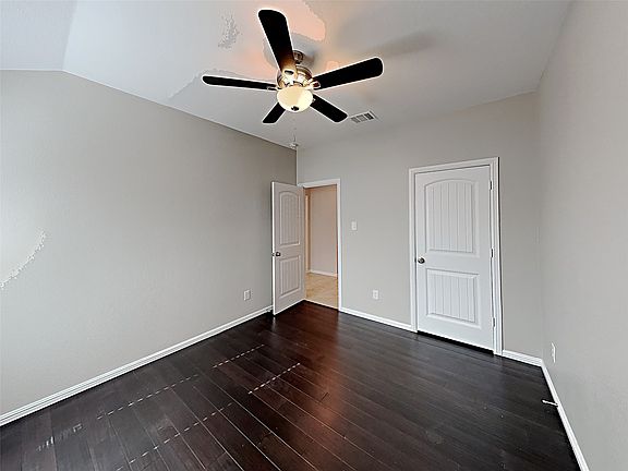 2nd image of 900 Walls Blvd