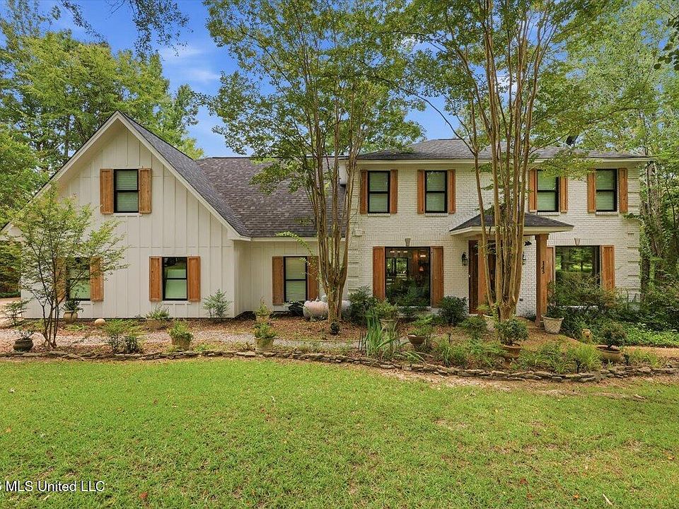 1st image of 145 Wynndale Lake Rd
