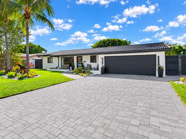 5161 NE 18th Terrace, Fort Lauderdale, FL 33308