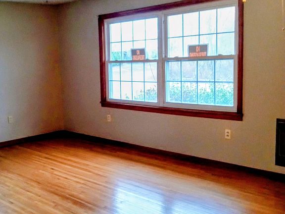 5th image of 9050-9018 0 Anneta Rd