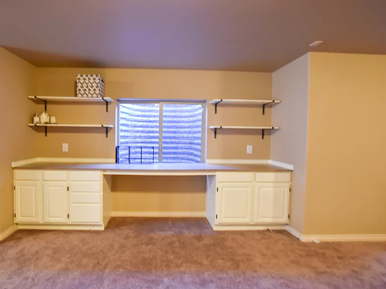 5208 Monarch Crest Way — Photo 40