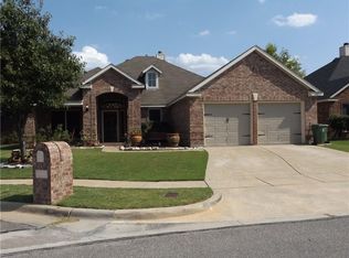 342 Fort Edward Dr, Arlington, TX 76002