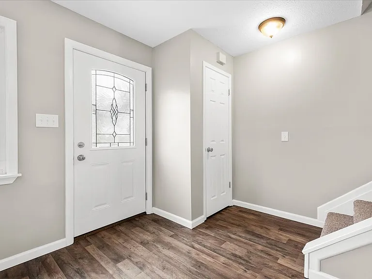 202D Stark Ave — Photo 9