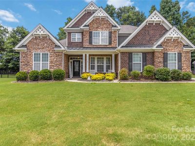 1041 Verbena Ct, Tega Cay, SC, 29708