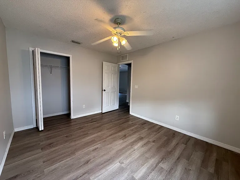 548 SW Undallo Rd — Photo 18
