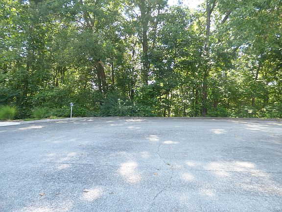 4th image of Lakeview Dr Lot 8