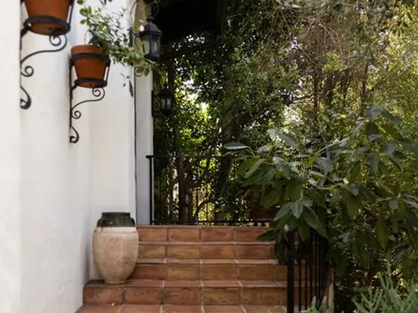 1026 S Hudson Ave, Los Angeles, CA 90019