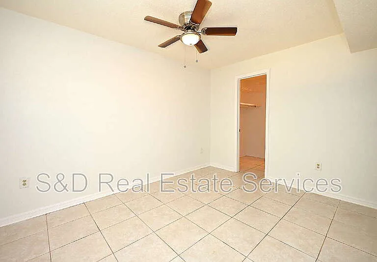 141 Fernery Rd #D1 — Photo 16