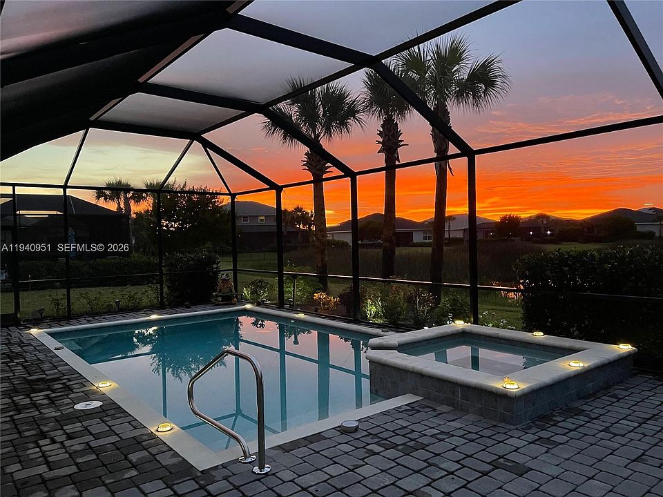 1st image of 43668 Tree Top Trl