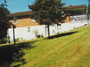 140 Marrowbone Cir, Ridgeway, VA 24148